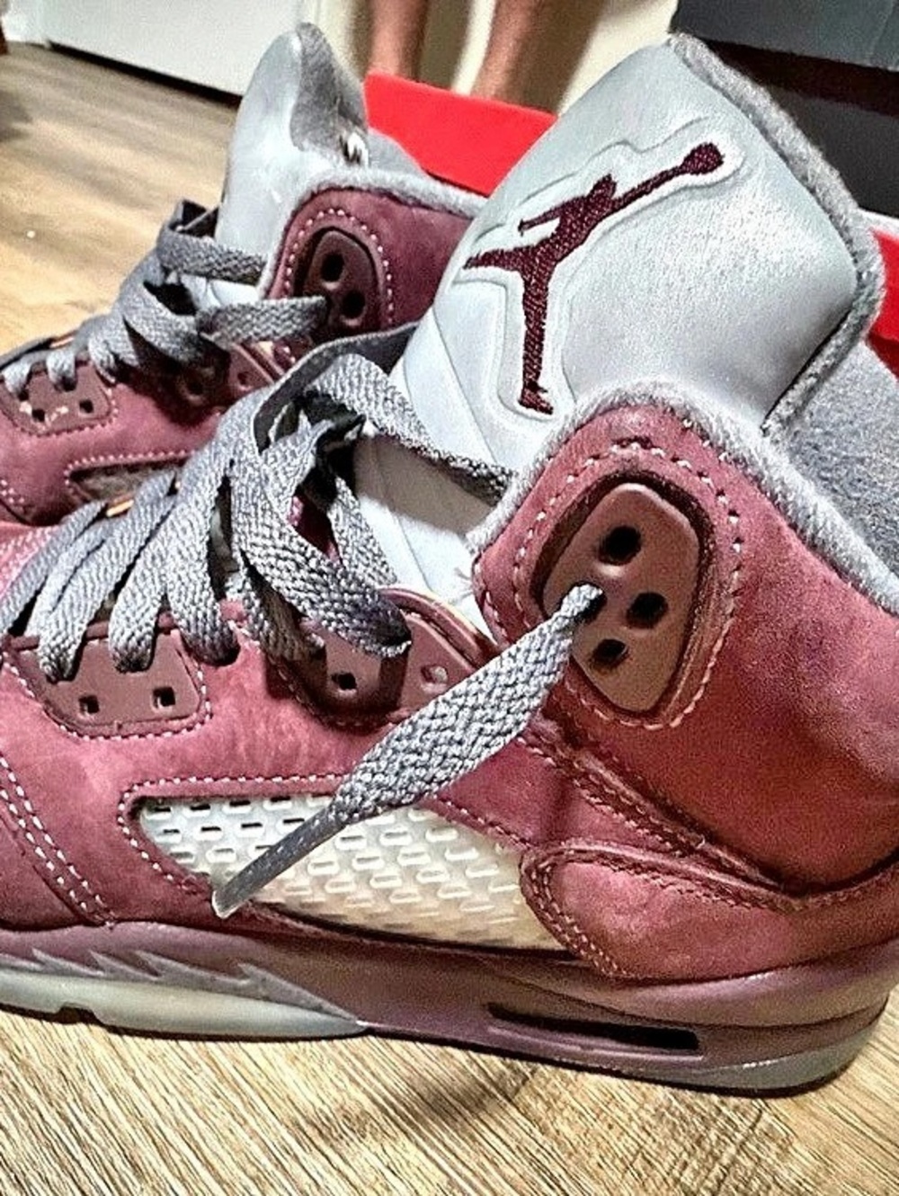 Jordan Air Jordan 5 Retro SE GS Burgundy Sneakers Burgundy & Gray US 6Y